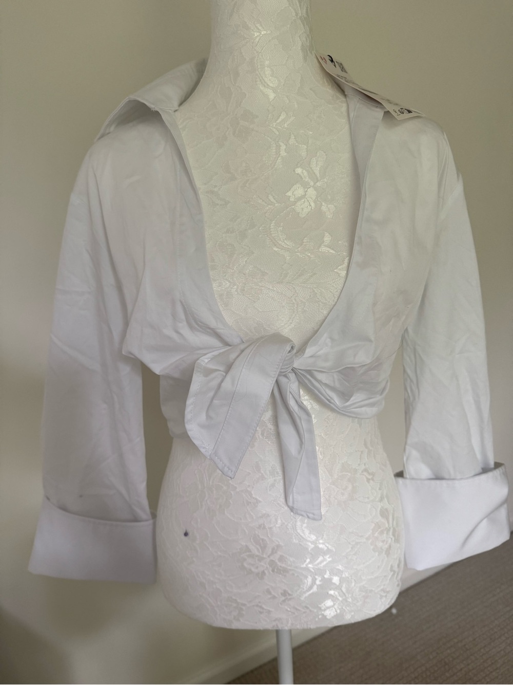 NWT Zara Cropped Tie-Front Women's Shirt - White